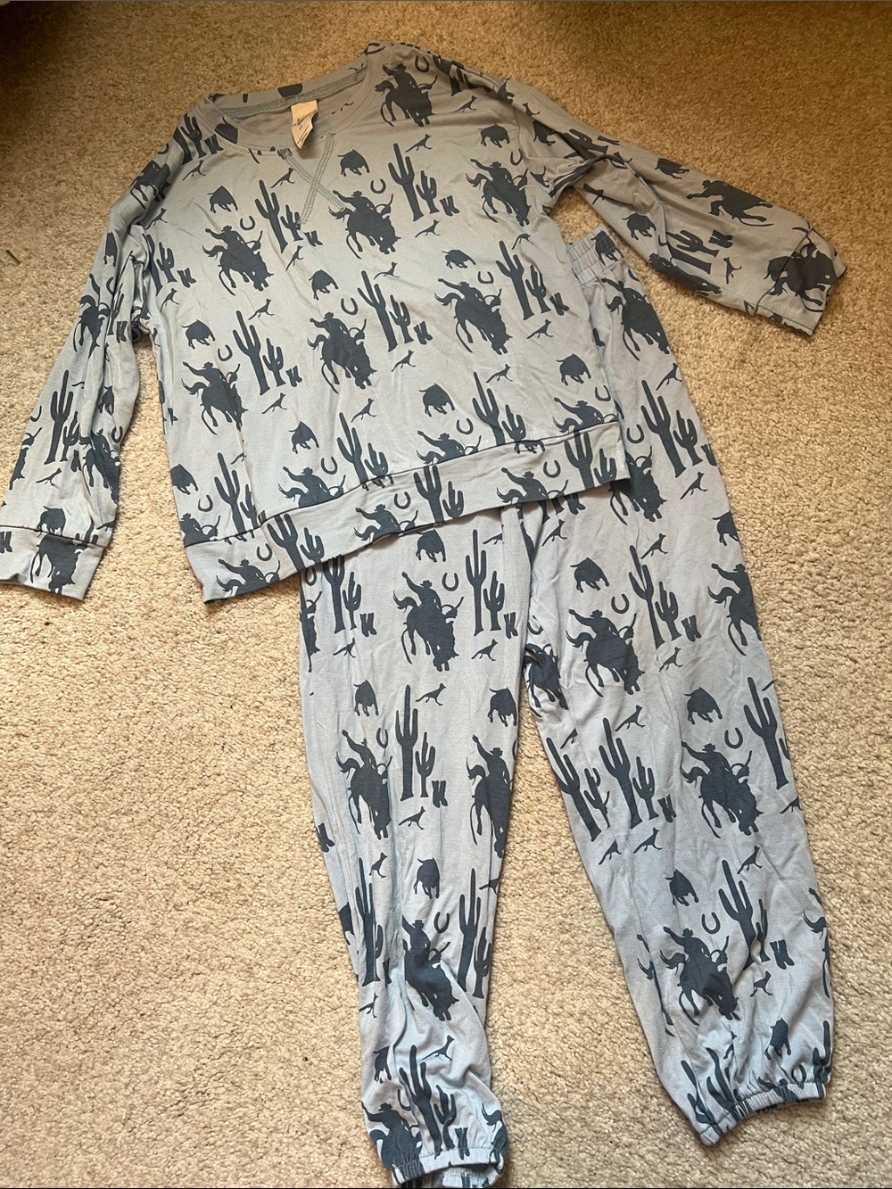 Kate Quinn 3T Bamboo Jogger Set